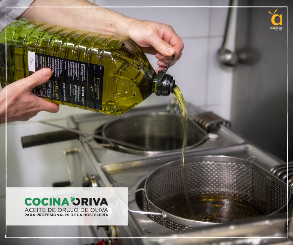 Casalbert participa en la distribución gratuita de 190.000 litros de Aceite de Orujo de Oliva para ayudar a la Hostelería