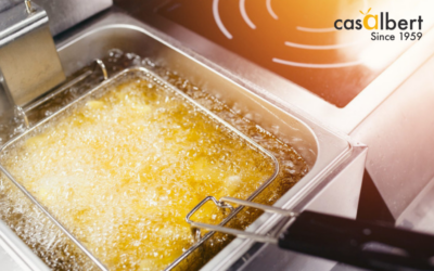 ¿Con qué frecuencia debo cambiar el aceite de la freidora?