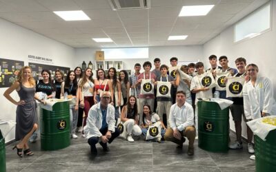 Estudiantes de EDEM Escuela de Empresarios visitan Aceites Albert